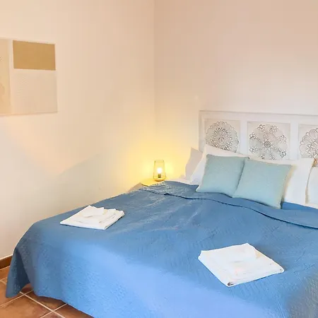 Дом отдыха Calheta Bay View House - Family And Group Арку-да-Кальета