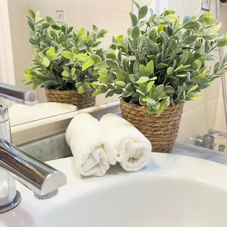 Calheta Bay View House - Family And Group