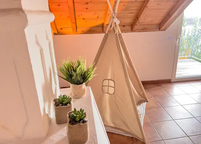 Calheta Bay View House - Family And Group * Arco da Calheta (Madeira)